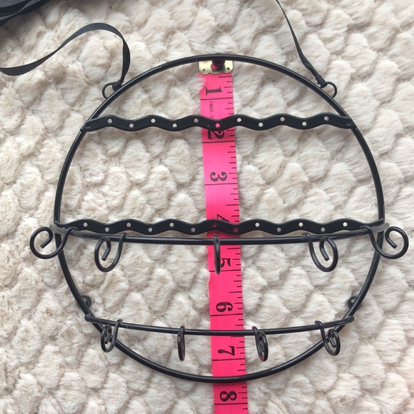 Jewelry organizer - Picture 2 of 3